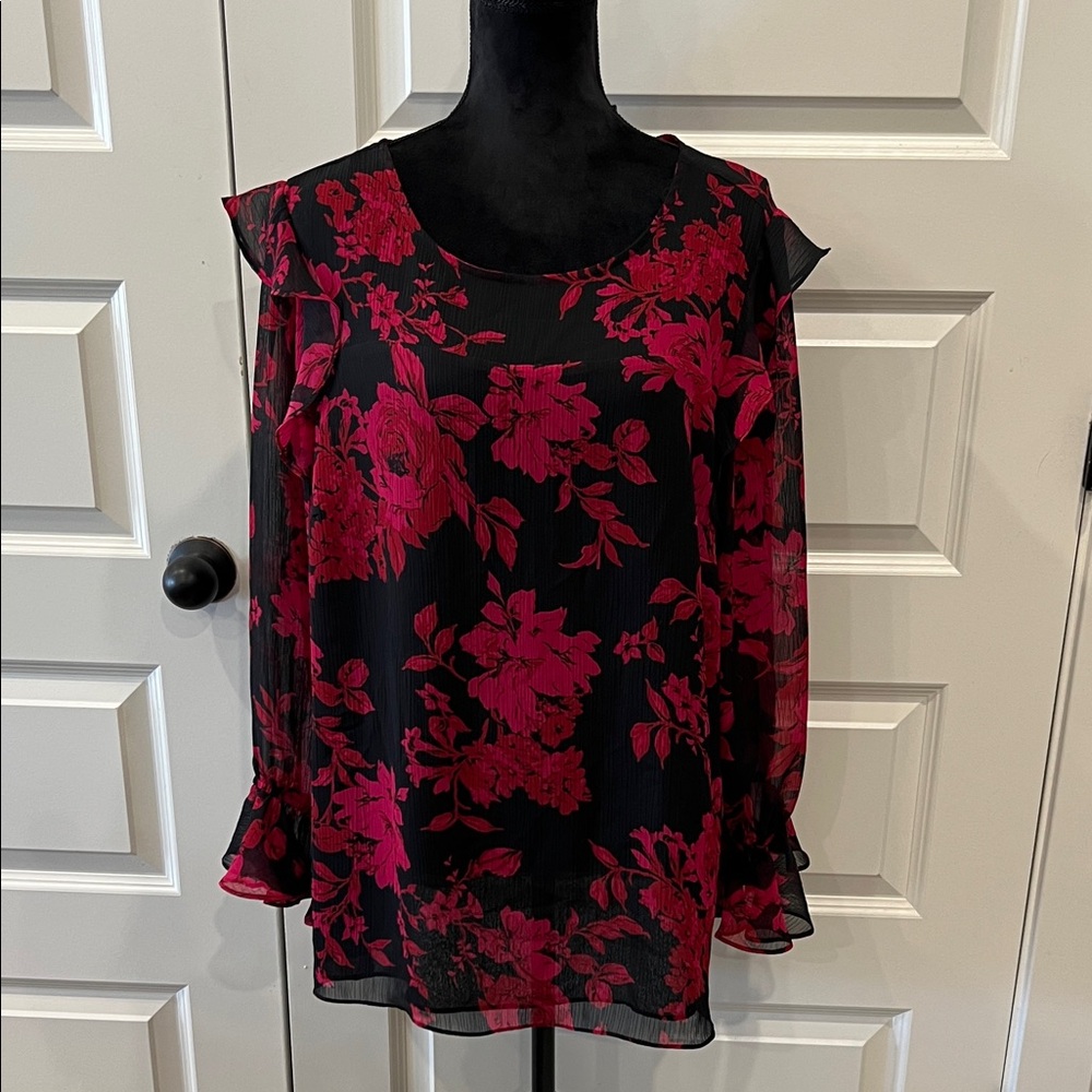 Roz & Ali Black and Red Floral Blouse